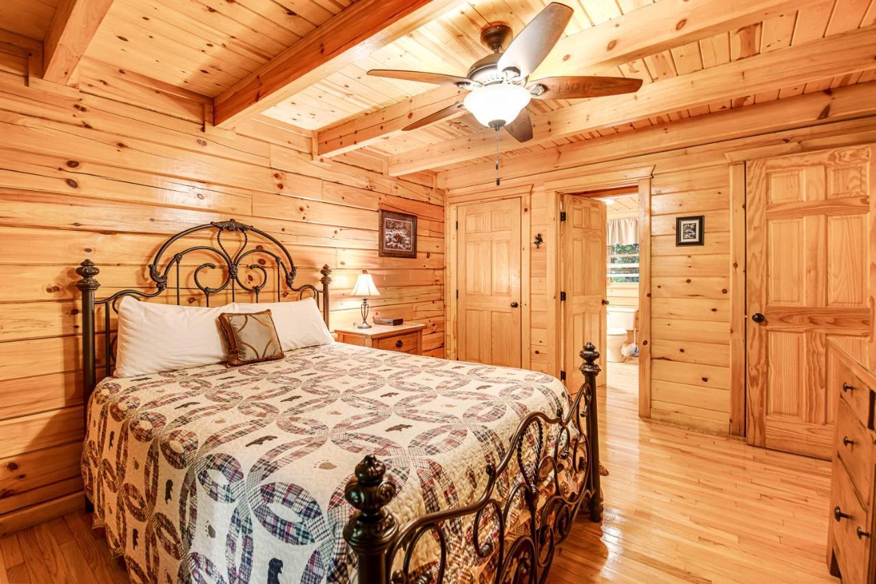 Bear Pleasures Villa Gatlinburg Luaran gambar